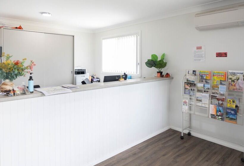 אתר נופש Coonamble Riverside Caravan Park