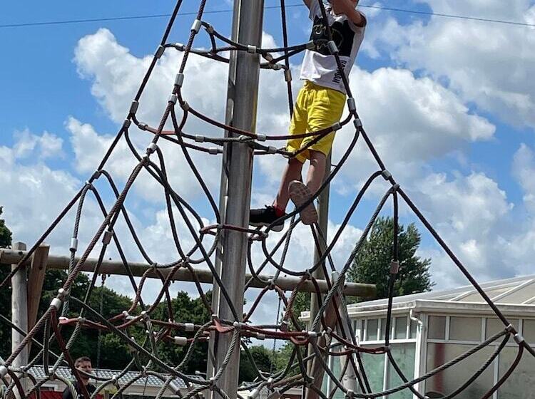 리조트 Dog Friendly 8 Berth Caravan At Cherry Tree Holiday Park In Norfolk Ref 70363c