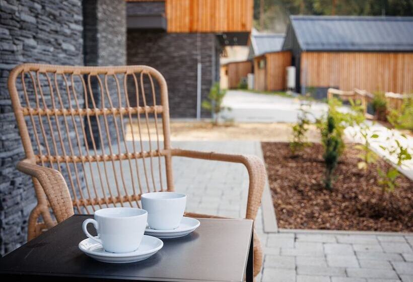 Курорт Tri Vody