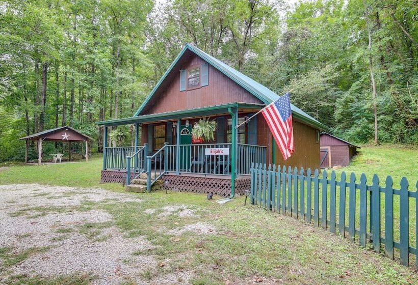Riverfront Briceville Cabin W/ Patio & Fire Pit!
