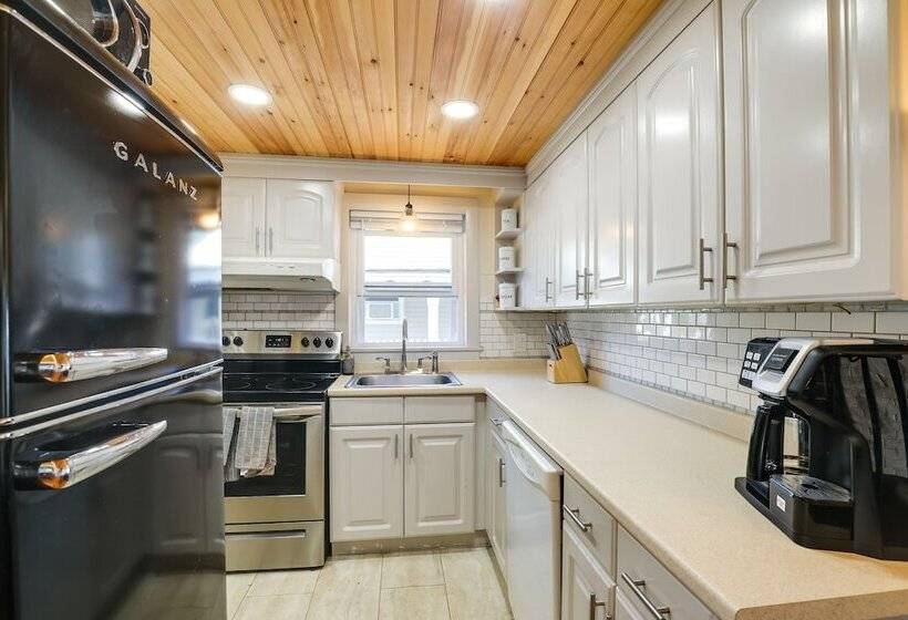 Riverfront New Hampshire Cottage W/ Boat Dock