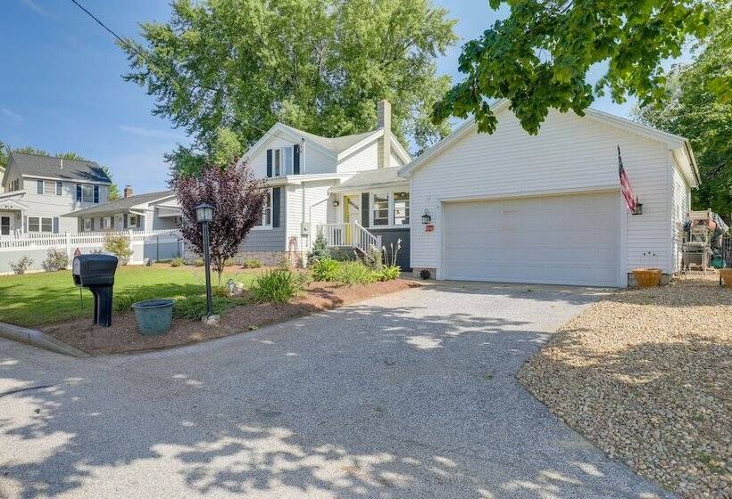 Riverfront New Hampshire Cottage W/ Boat Dock