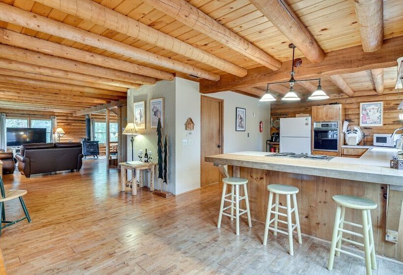 Rustic Government Camp Cabin W/ Mountain Views!