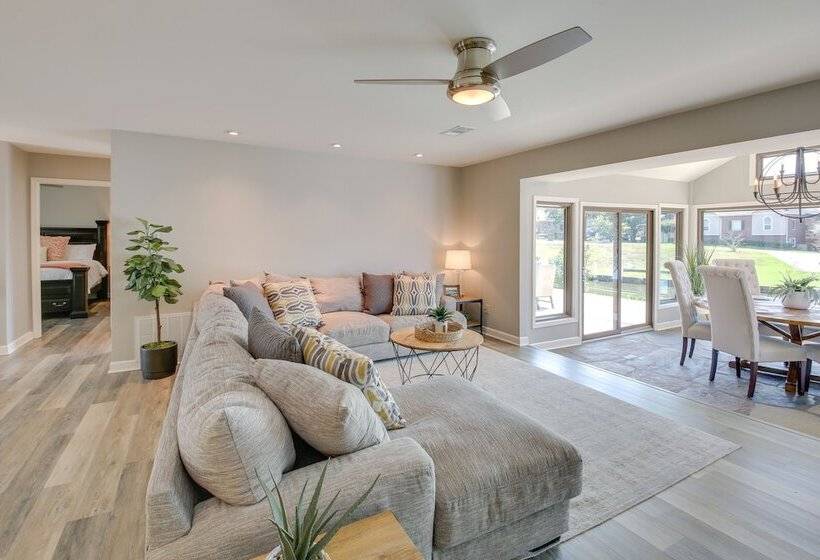 Peaceful Hot Springs Home: Deck W/ Water Views!