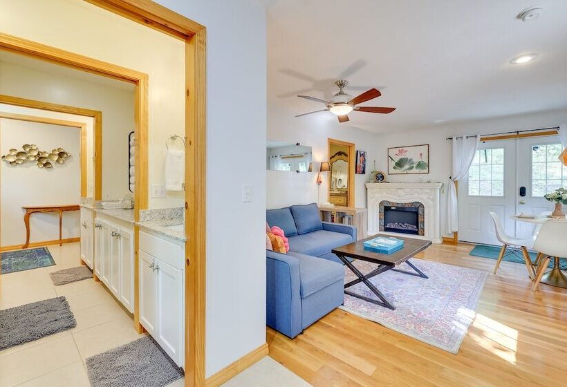 Secluded Ozark Mtn Cottage W/ Wraparound Deck