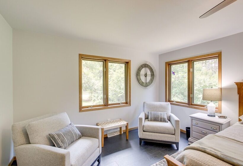 Secluded Wautoma Home W/ Fire Pit!