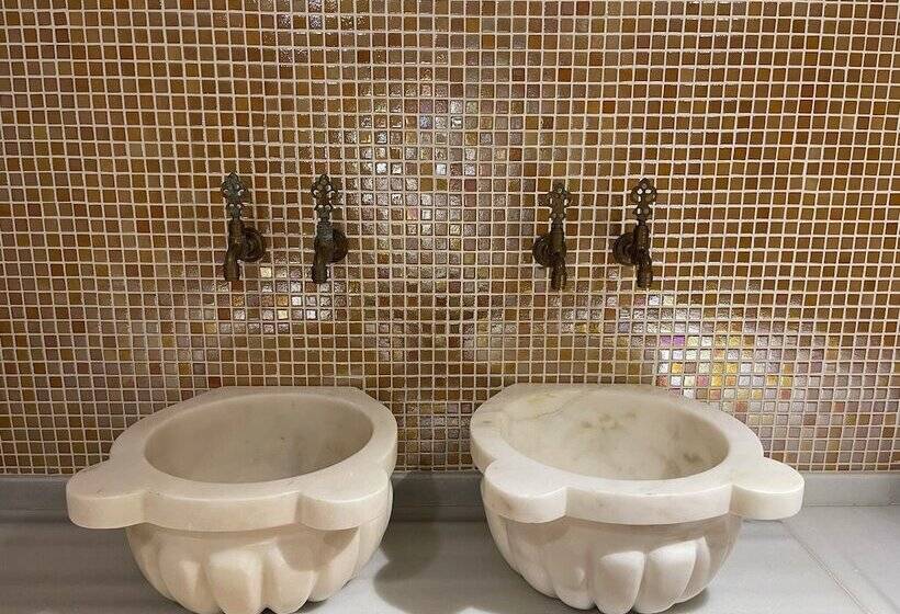 Seven Beauties Hotel Spa Restaurant