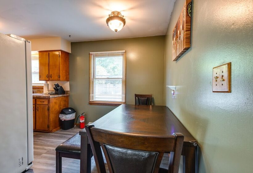 South Burlington Home W/ Seasonal Pool!