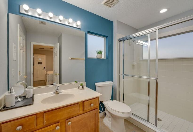 Spacious Kissimmee Oasis W/ Resort Style Amenities