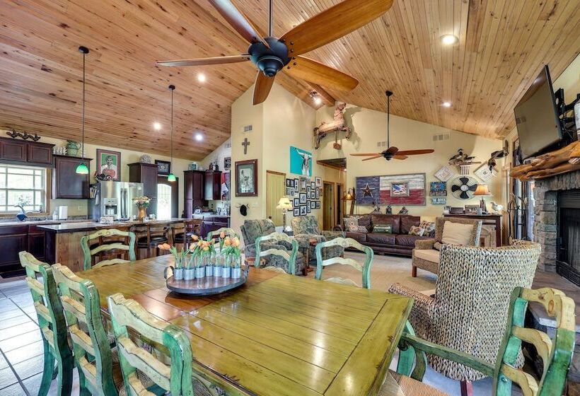 Spacious Riverfront Cabin Near Local Attractions!