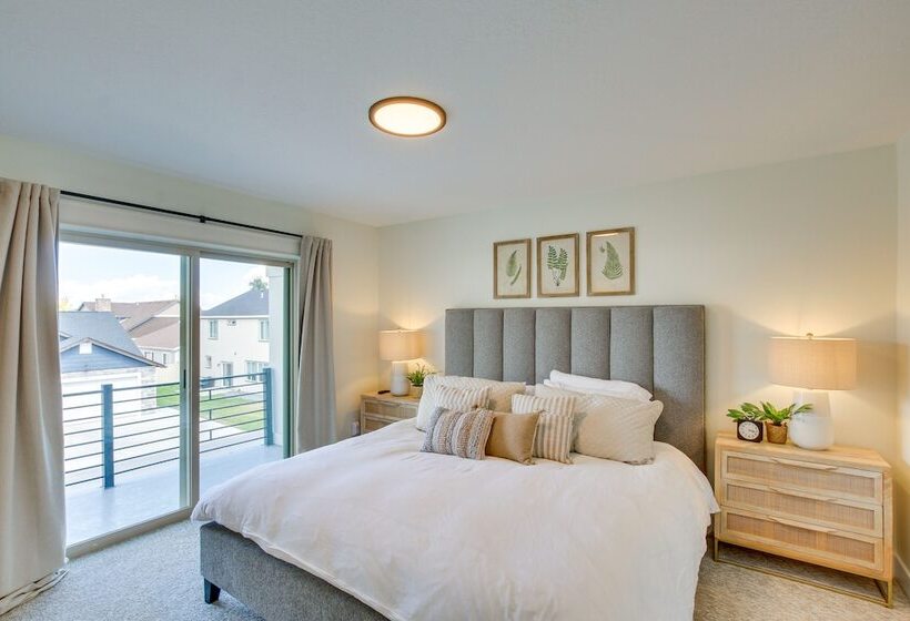 Spacious Utah Home W/ Hot Tub < 1 Mi To Bear Lake!