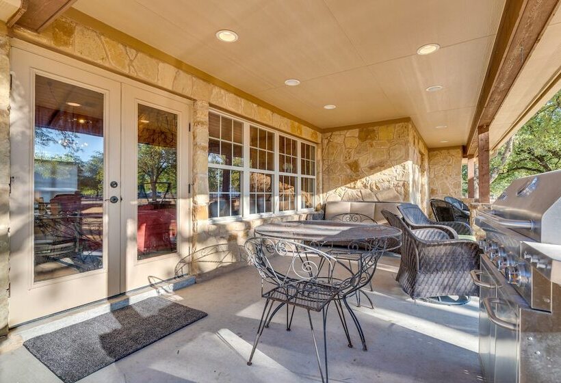Sprawling Leander Home W/ Game Room!