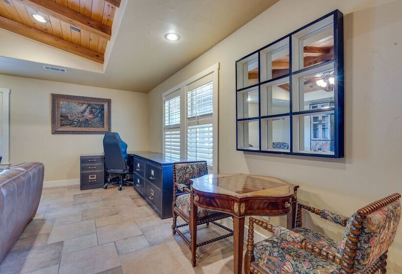 Sprawling Leander Home W/ Game Room!