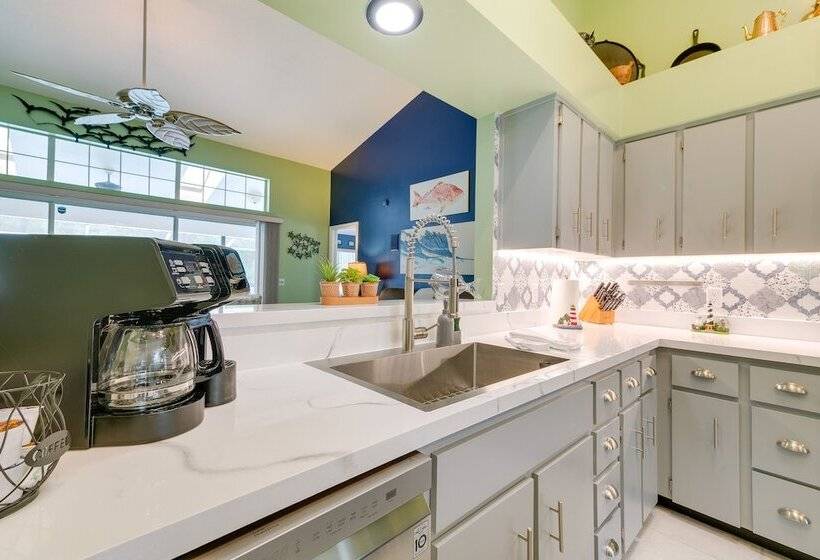 Sunny Home W/ Pool & Lanai   Near Rainbow River!