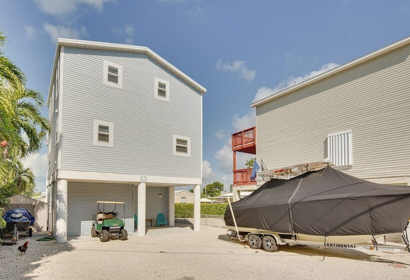 Sunny Key Largo Home W/ Golf Cart & Kayaks