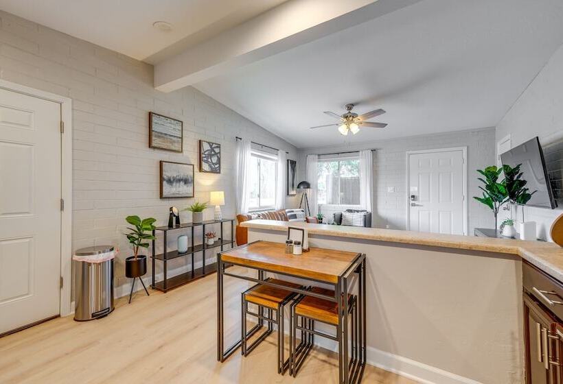 ~ 4 Mi To Old Town Scottsdale: Tempe Duplex