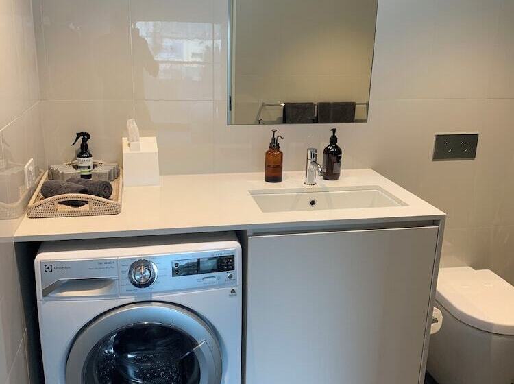 The Quarry House Luxury Retreat