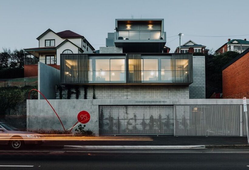 The Quarry House Luxury Retreat