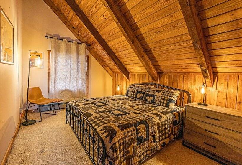 Three Little Bears Retreat