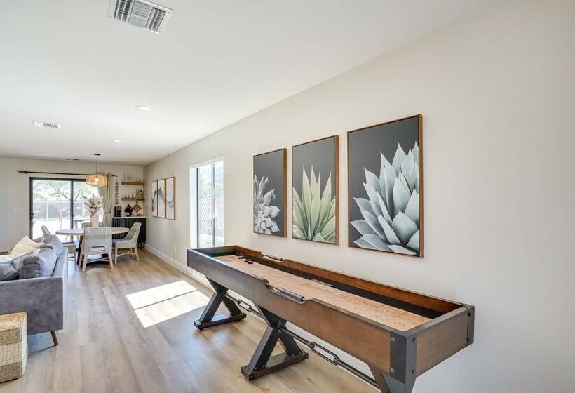 Topocks Premier Luxury Rental Home: 5 Mi To River