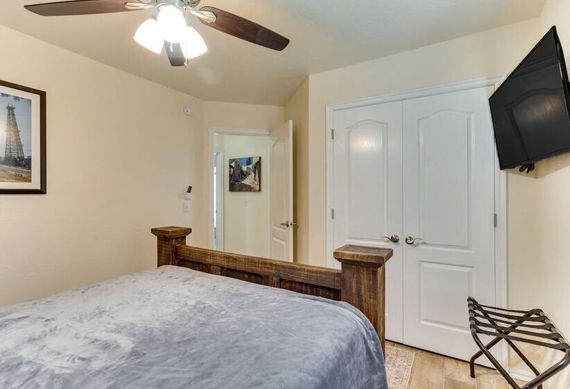 Updated Norman Home ~ 1 Mi To Oklahoma University!