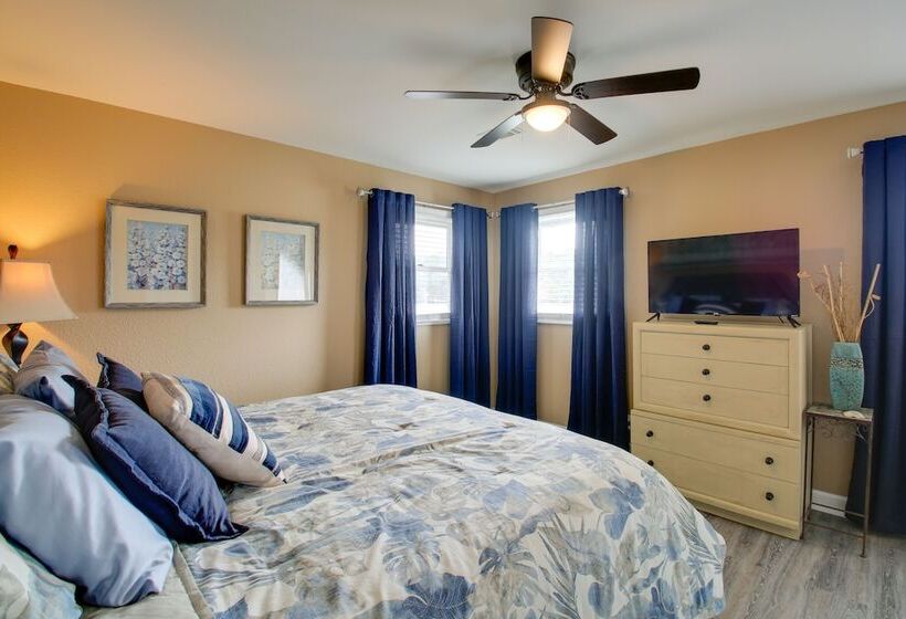 Waterfront Hot Springs Home: 19 Mi To Natl Park!