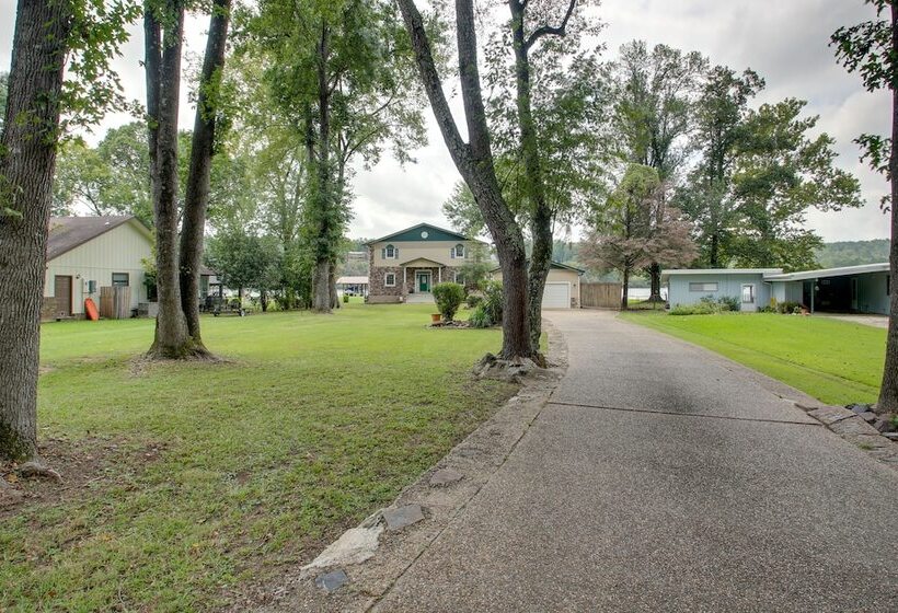 Waterfront Hot Springs Home: 19 Mi To Natl Park!