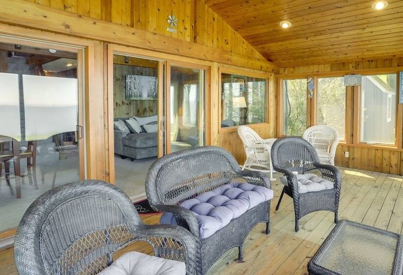 Waterfront South Haven Home W/ Beach Access!