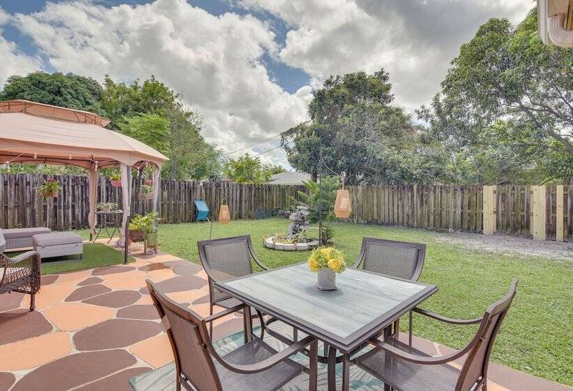 Welcoming Sunrise Retreat W/ Private Backyard