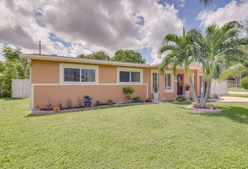 Welcoming Sunrise Retreat W/ Private Backyard