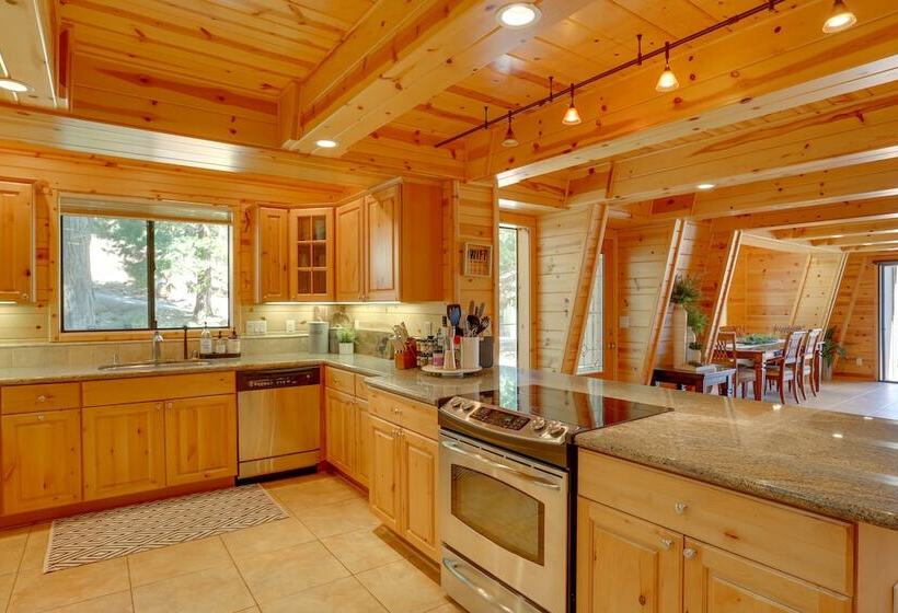 Westwood Lakefront Cabin W/ Hot Tub & Boat Dock!