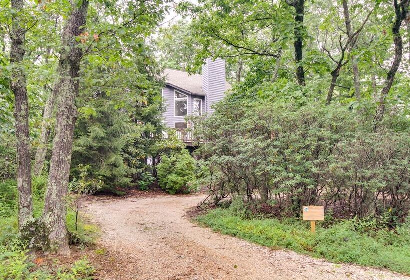 Wintergreen Resort Home W/ Deck, 1 Mi To Skiing!