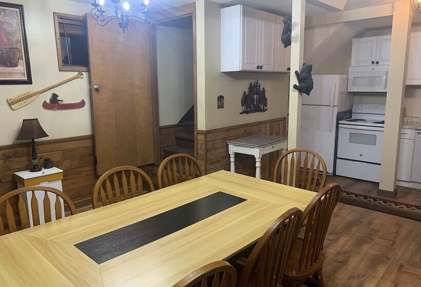 Woodwose Cabin   Adventures Now