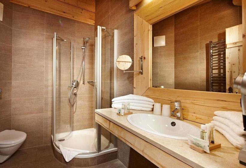 Art & Ski-in Hotel Hinterhag