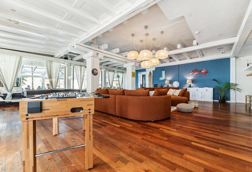 Becozy Du Lac Self Check In Hotel Riviera Edition