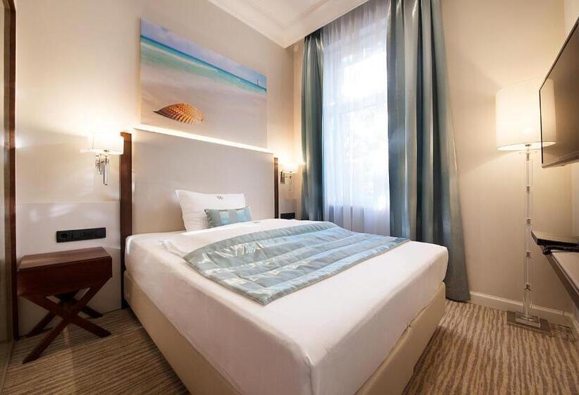 Boutique Hotel Adria