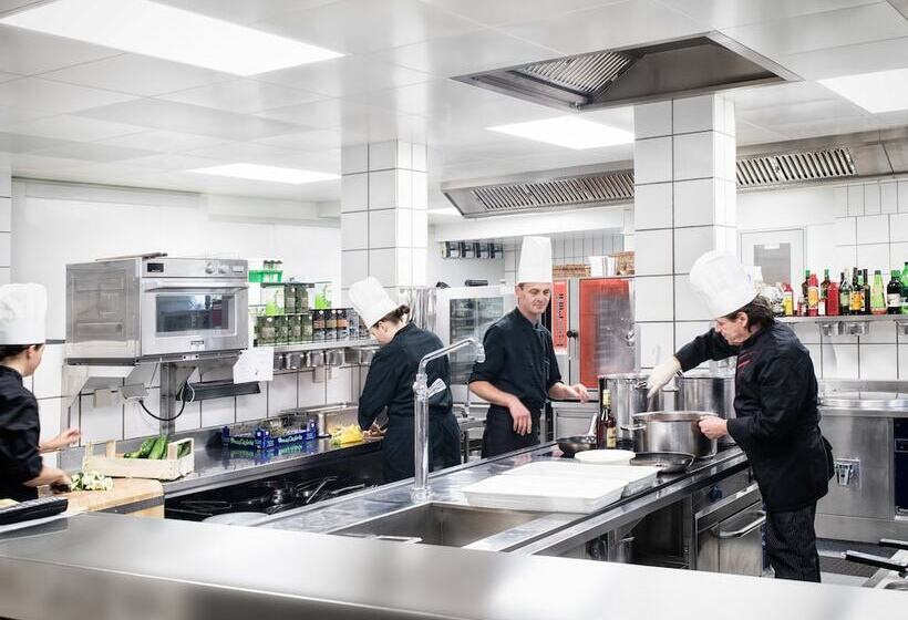 Dolomiten Residenz   Sporthotel Sillian