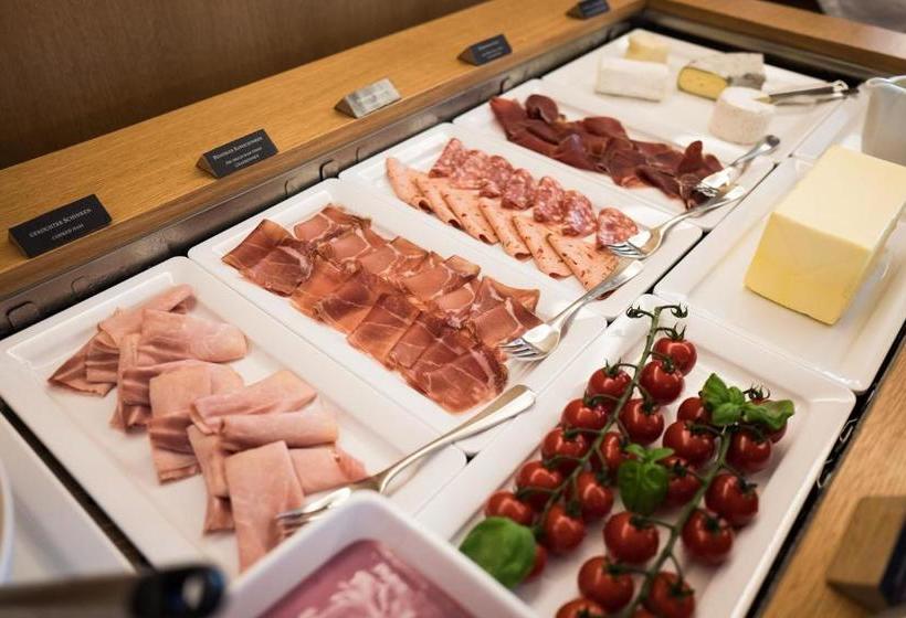 בית מלון כפרי Alpina