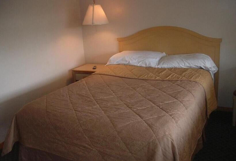 Fels Three Crown Motel