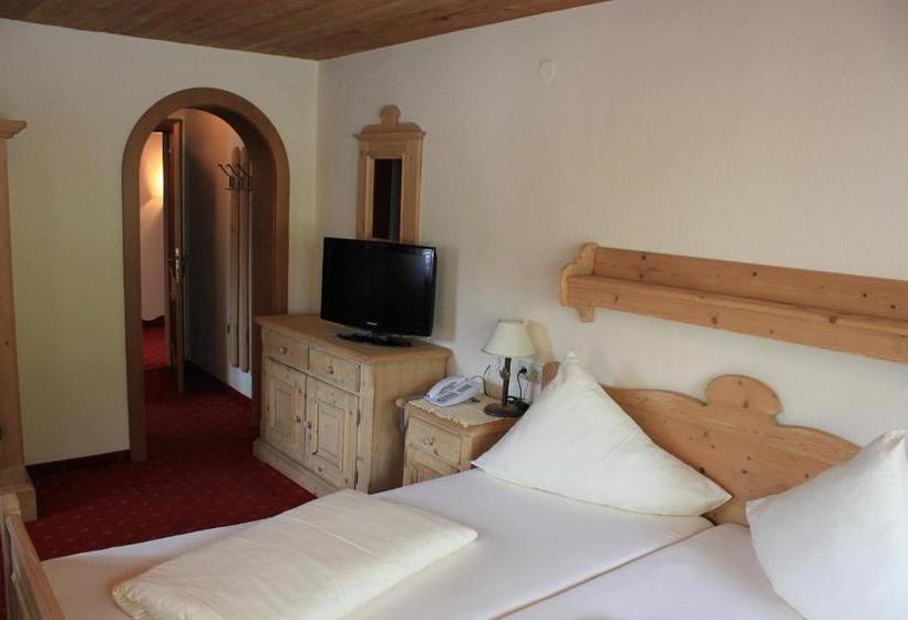 Hotelli Gasthaus Agerhof