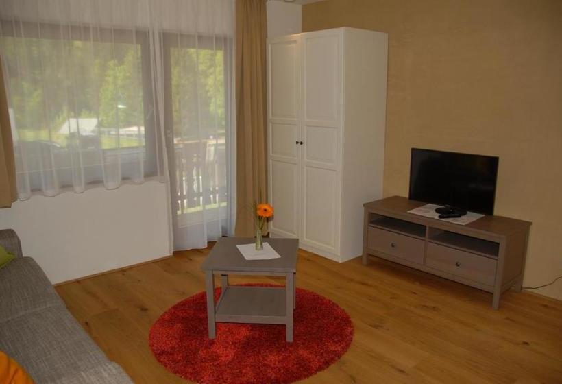 Hotel Apartments Bischof