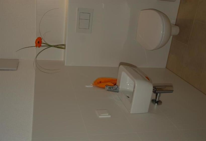 Hotel Apartments Bischof