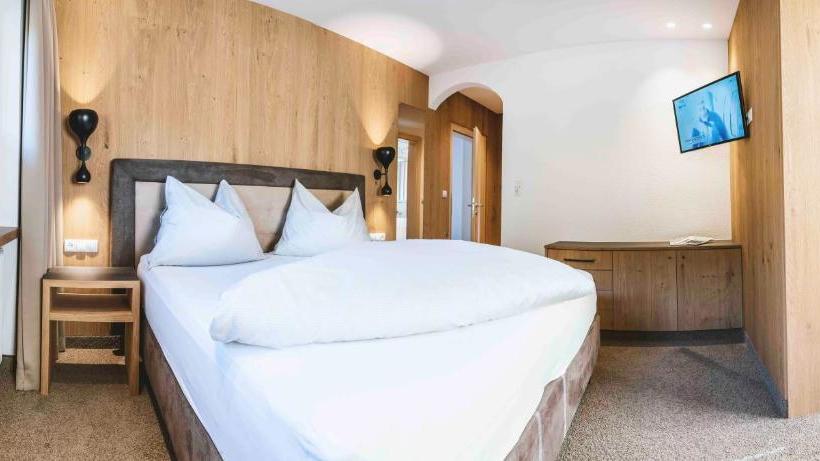 ホテル Appartement Carmen