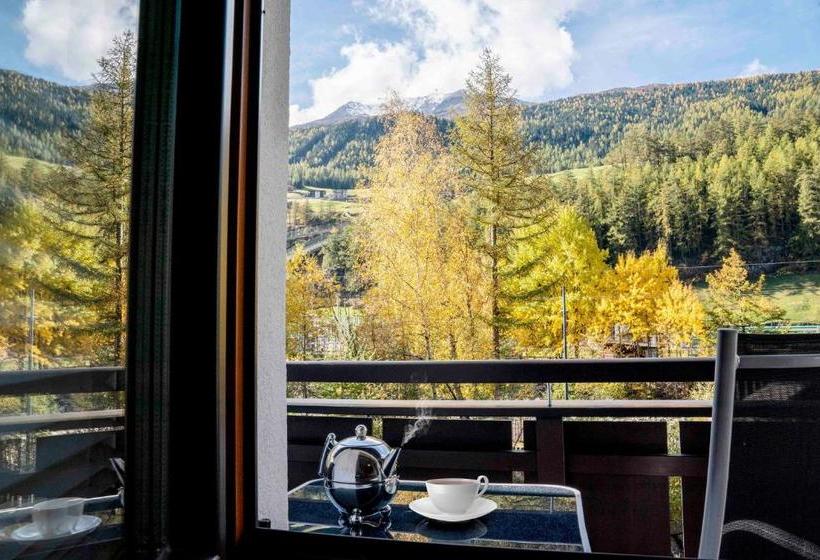 ホテル Appartement Carmen