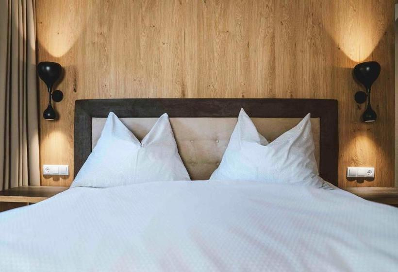 ホテル Appartement Carmen