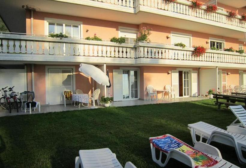 בית מלון כפרי Appartementhaus Karantanien Am Ossiacher See