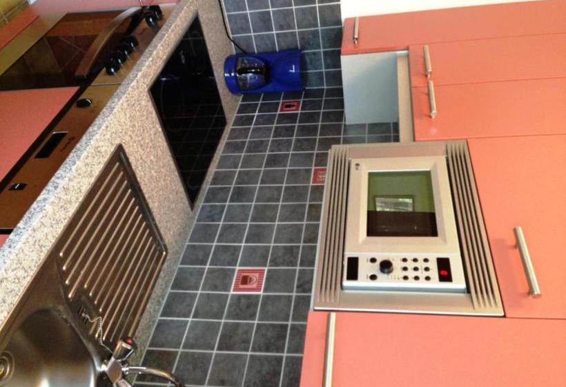 בית מלון כפרי Appartementhaus Karantanien Am Ossiacher See