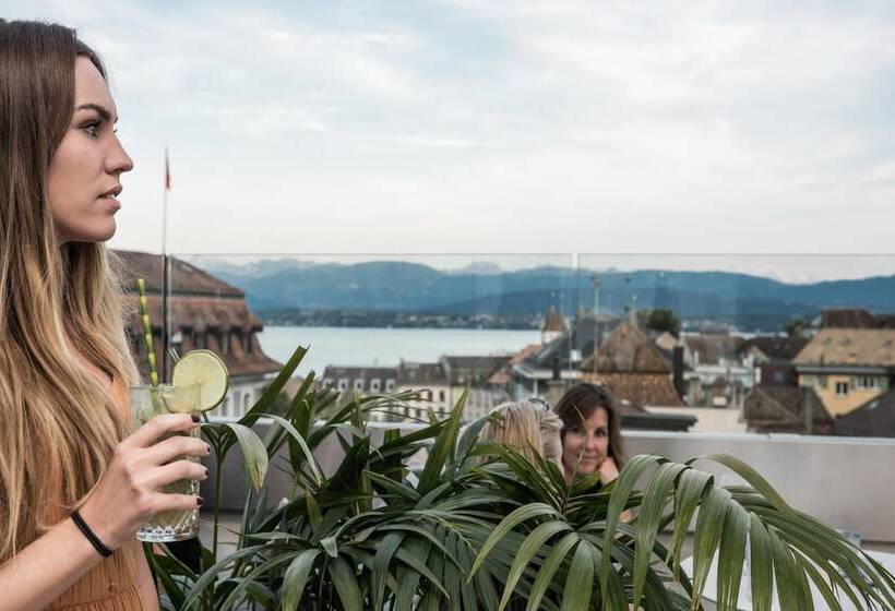 Отель Base Nyon