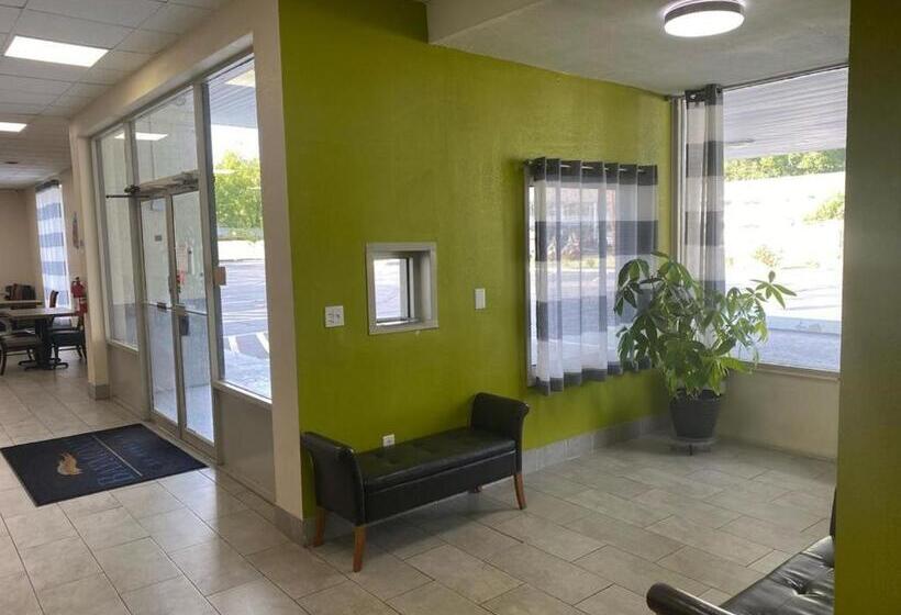 فندق Baymont By Wyndham Cheraw