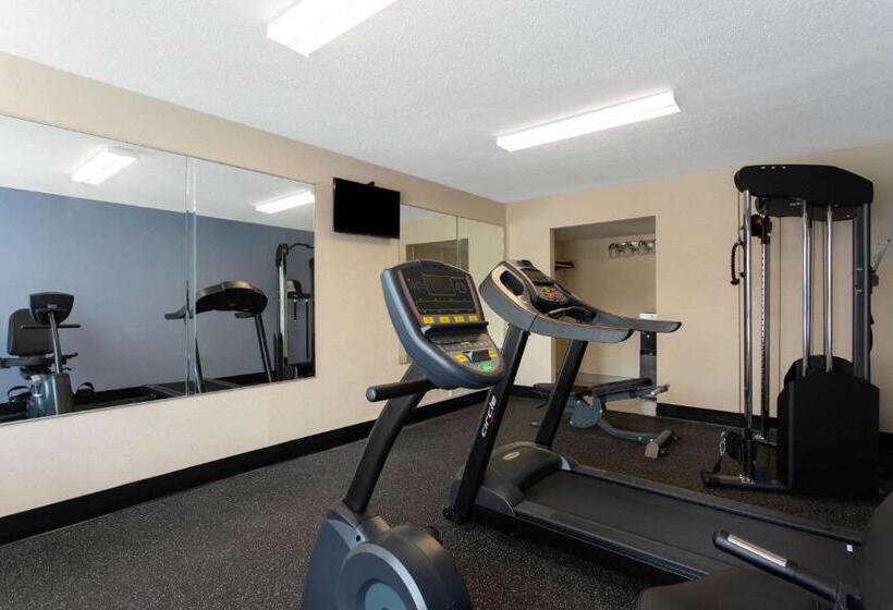 فندق Baymont By Wyndham Cheraw